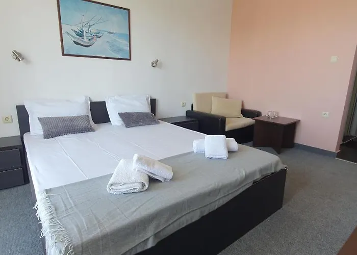 Compass Gasthof Lozenets