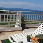 Compass Pensionat 3*