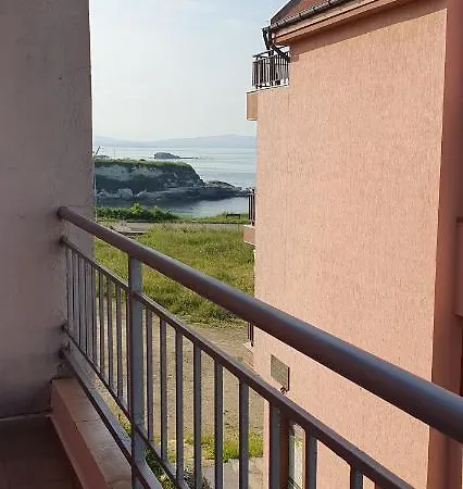 Compass Guest house 2*
