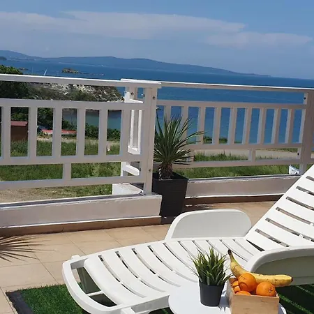 Compass Guest house 2*