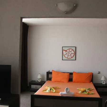 Konukevi Compass Lozenets