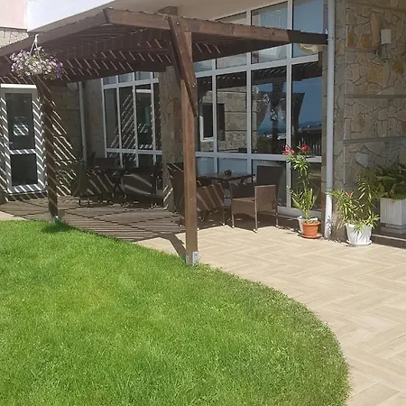 Compass بيت ضيافة
